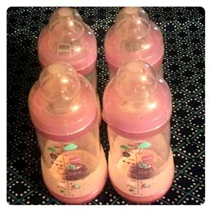Mam bottles (4)